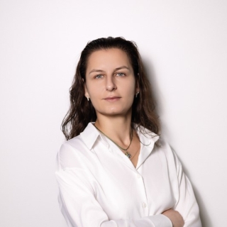 Устинова Евгения