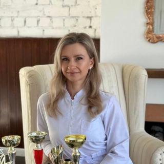 Марина Ломовцева
