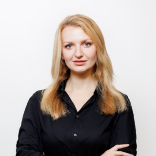 Коршун Елена