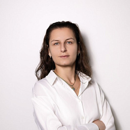 Устинова Евгения